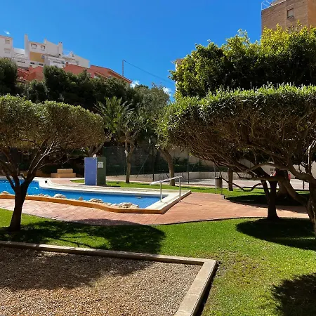 Stylish Getaway - Renovated 1br With Pool & Tennis