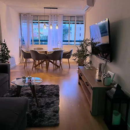 Apartment Stylish Getaway - Renovated 1br With Pool & Tennis Benidorm
