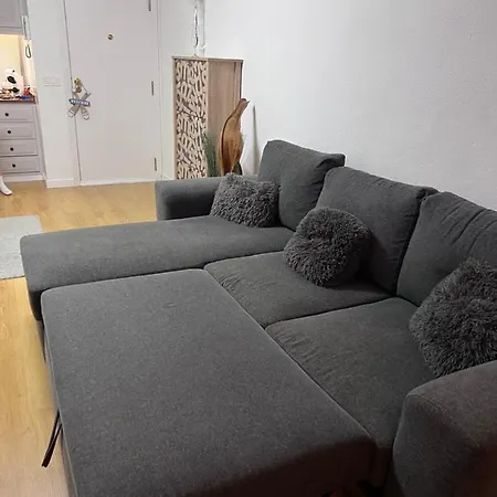 Stylish Getaway - Renovated 1br With Pool & Tennis Apartment