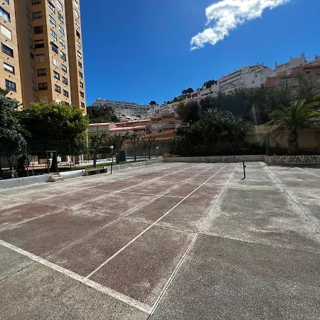 Stylish Getaway - Renovated 1br With Pool & Tennis *