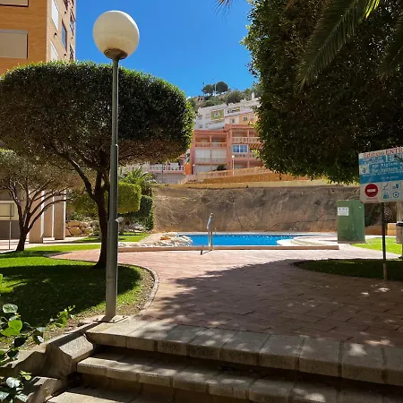 Stylish Getaway - Renovated 1br With Pool & Tennis *