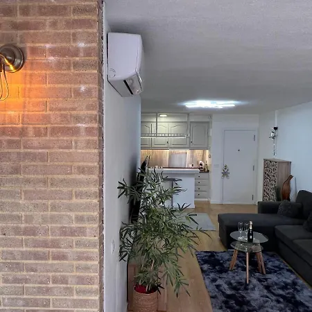 Apartment Stylish Getaway - Renovated 1br With Pool & Tennis *